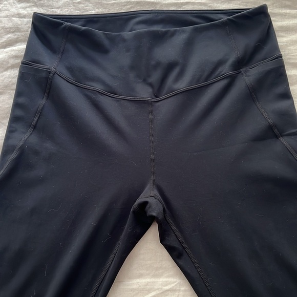 Zella Cropped Leggings 24” inseam - Picture 6 of 8